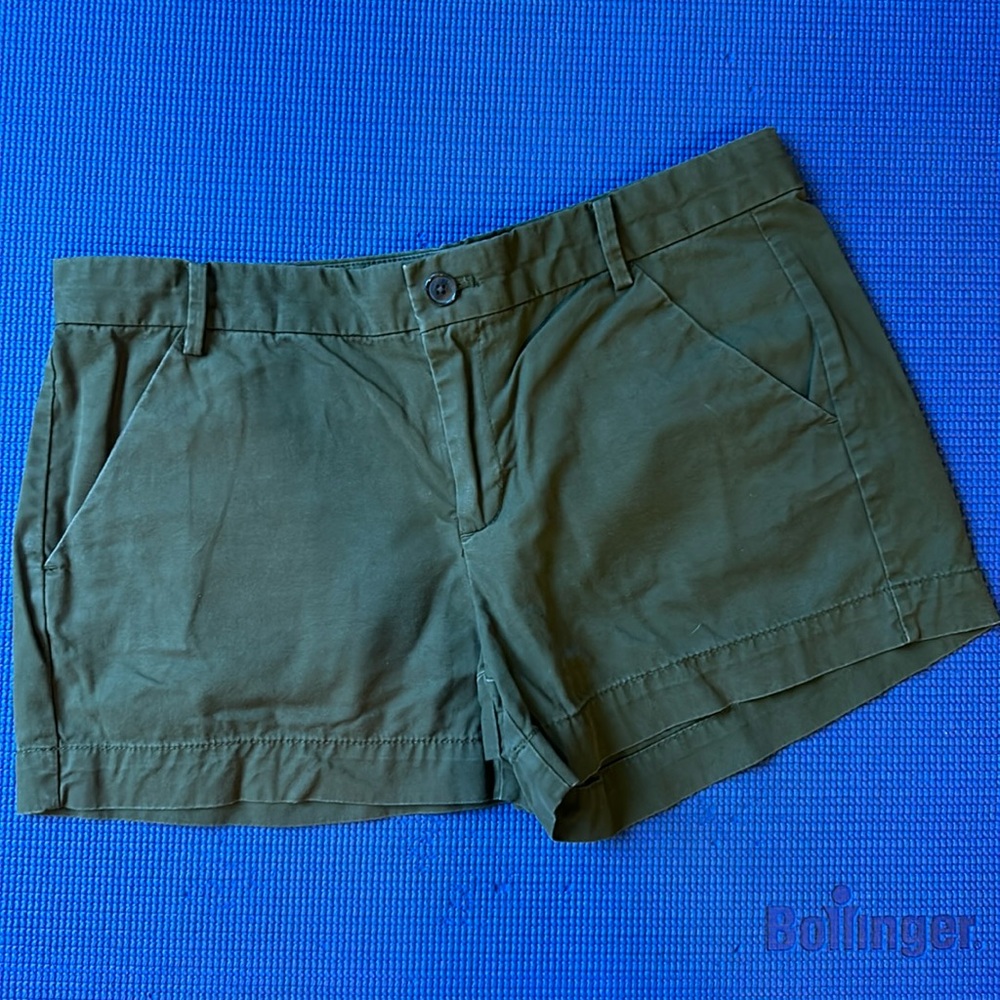 GAP sunkissed shorts
